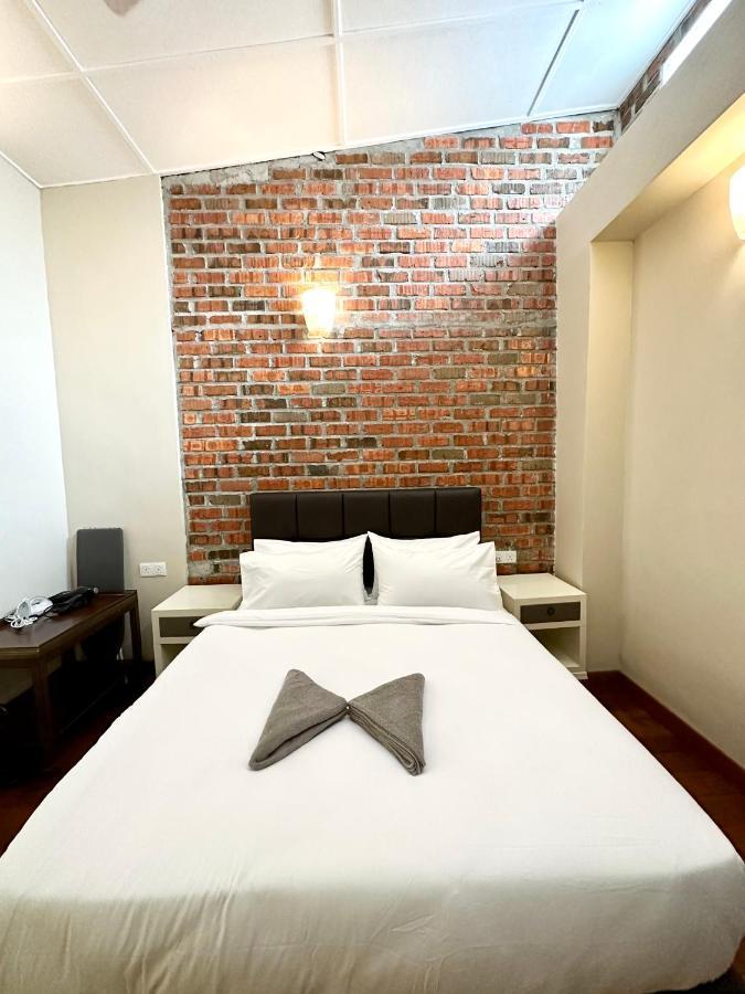 ג'ורג' טאון Madras Inn 58-1 Private Bathroom מראה חיצוני תמונה